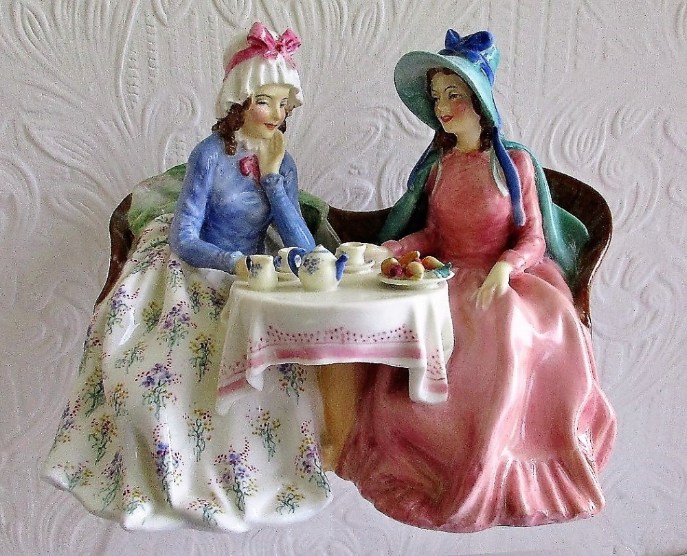 vintage royal doulton english porcelain figurine afternoon tea hn 1747