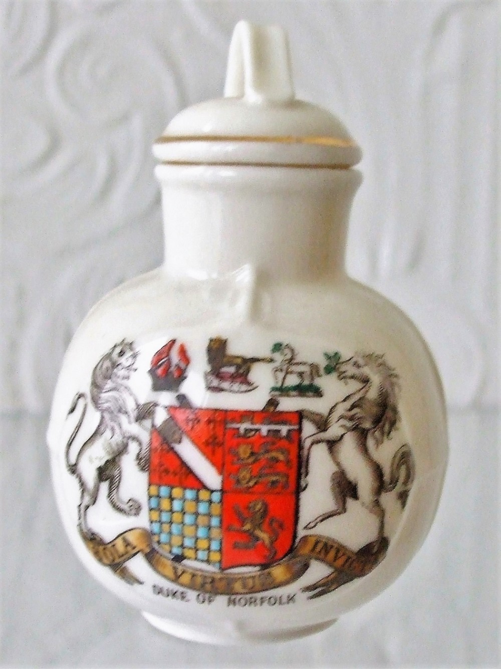 wh goss welsh milk can and lid acc no 287 duke of norfolk