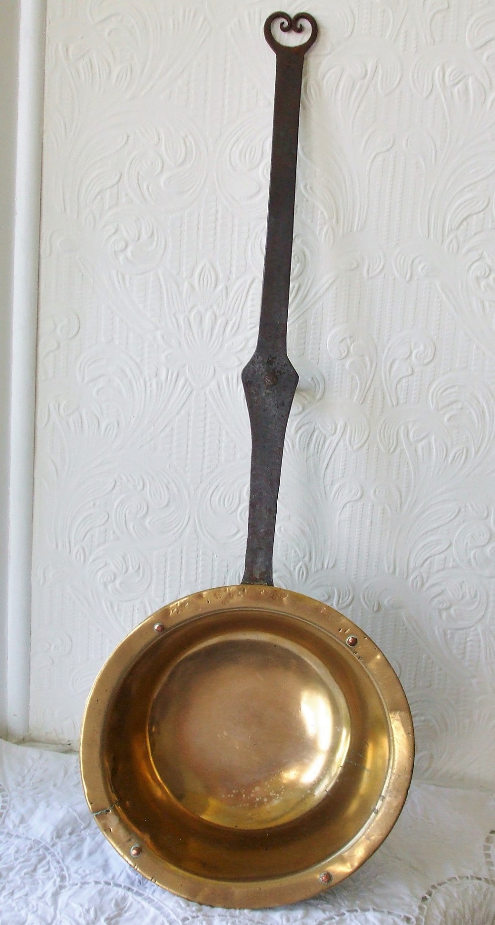 antique english georgian brass downhearth skillet