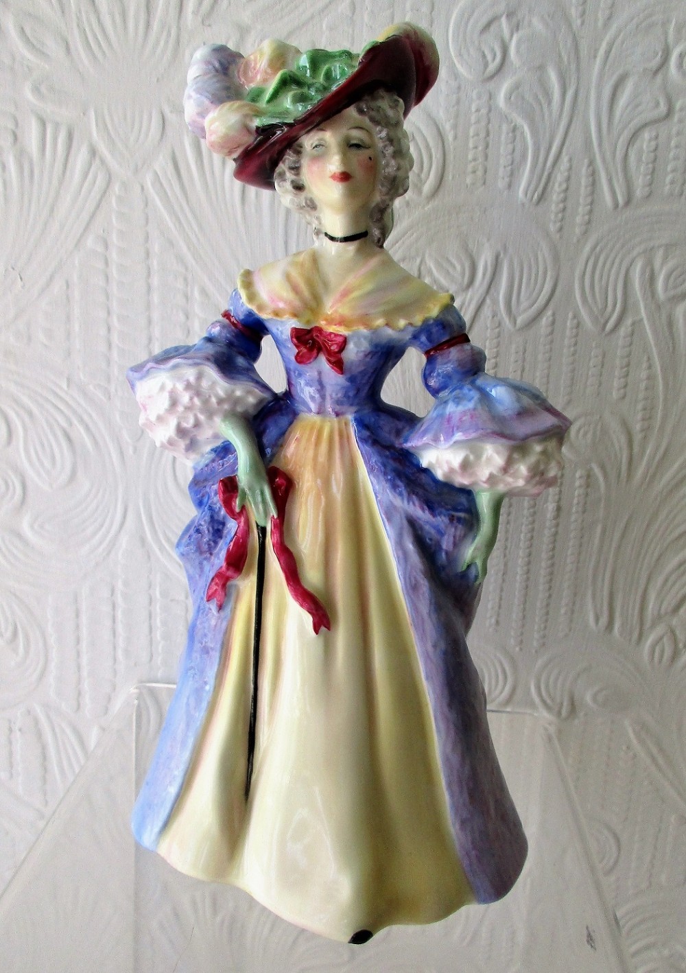 vintage royal doulton english porcelain figurine hermione hn 2058