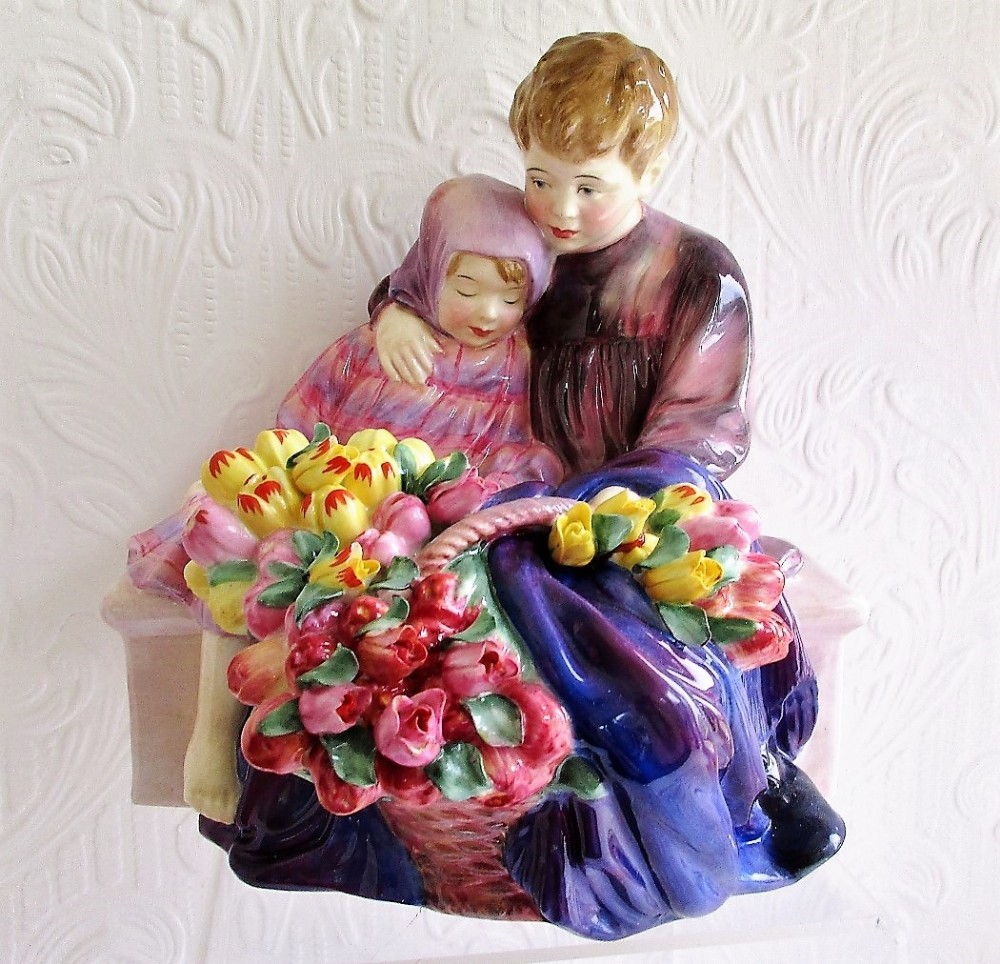 vintage royal doulton english porcelain figurine the flower seller's children hn 1206