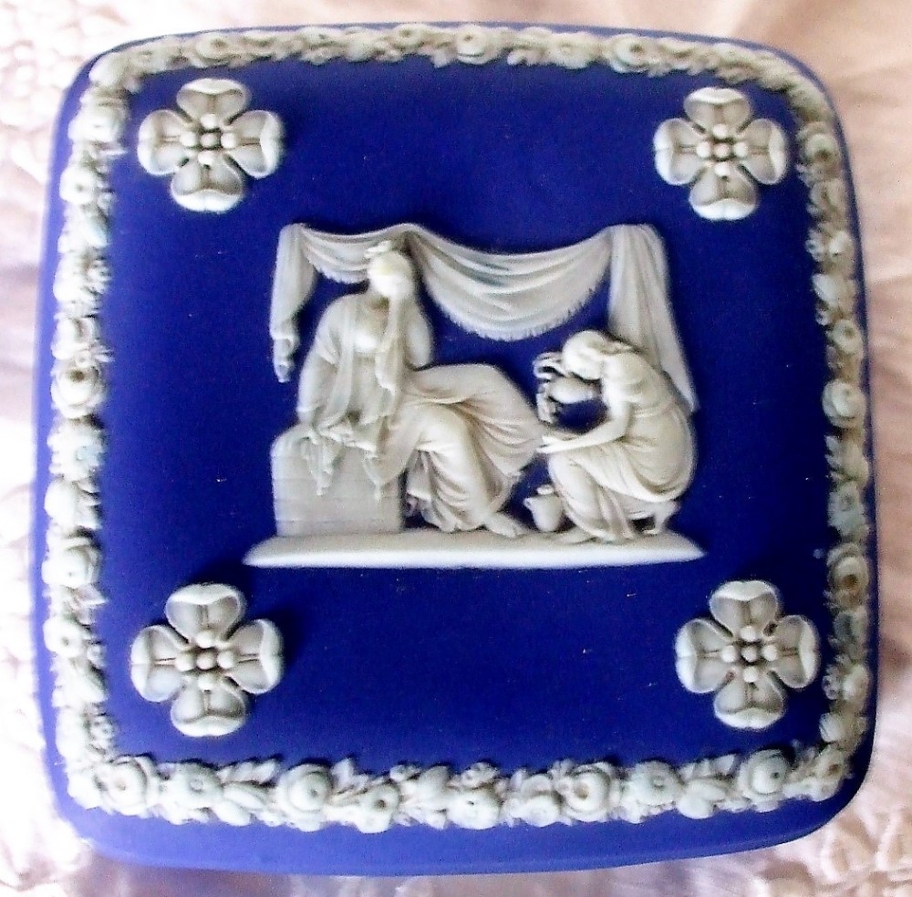antique english victorian wedgwood jasper ware box and cover