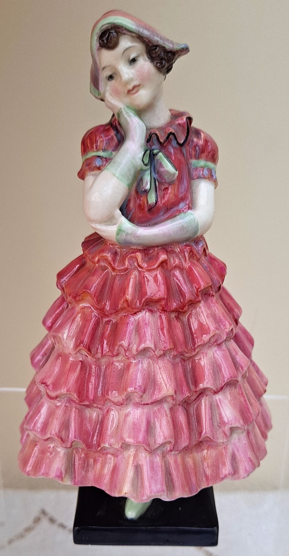 vintage royal doulton english porcelain figurine maisie hn 1619